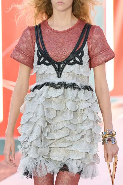 Look 56